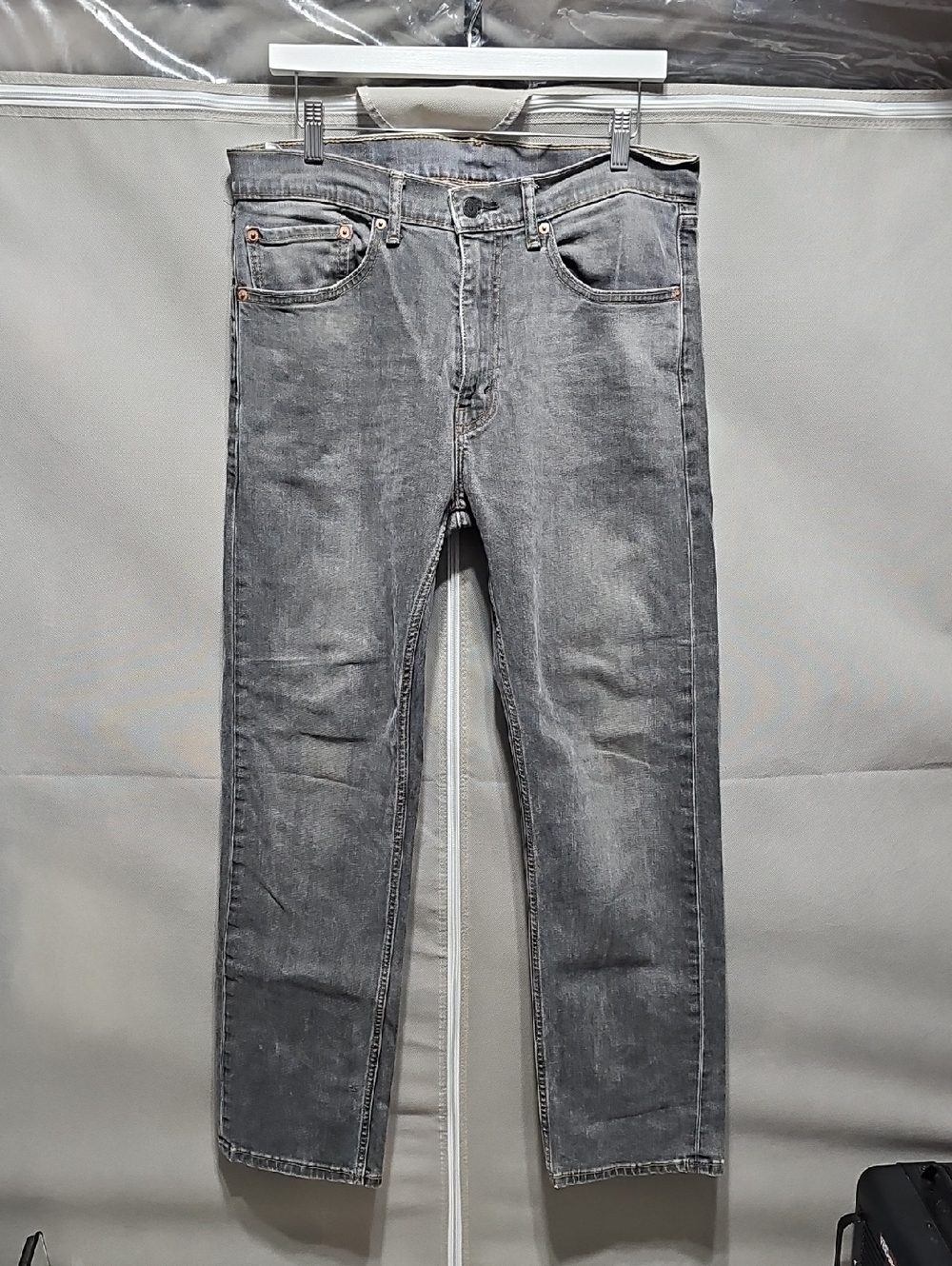 Levi's Men's Gray Straight Jeans